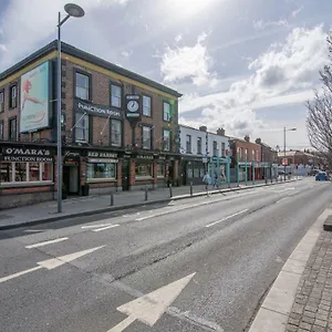 The Red Parrot Townhouse Appartement